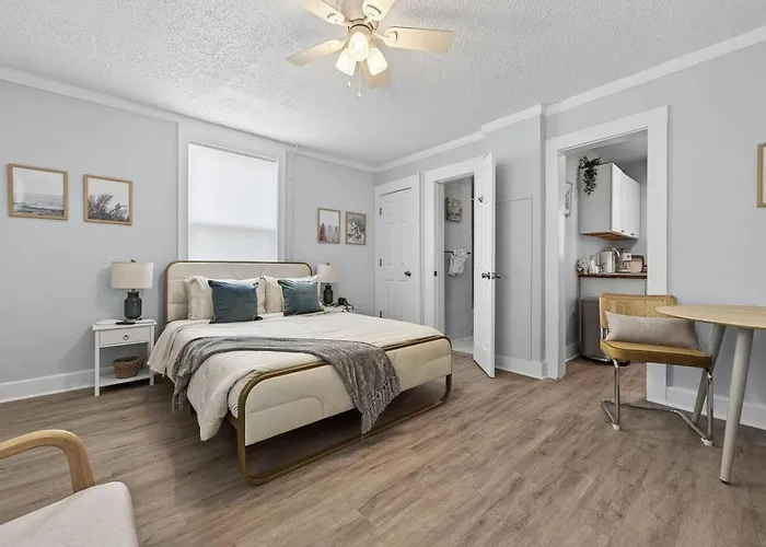 Holiday home Unit 3 Cozy In *